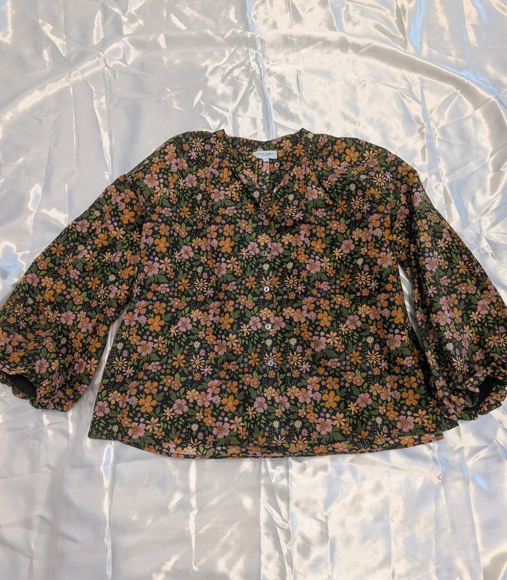 Olivia James NWOT floral crisp cotton bell sleeve blouse Cottagecore Sz S